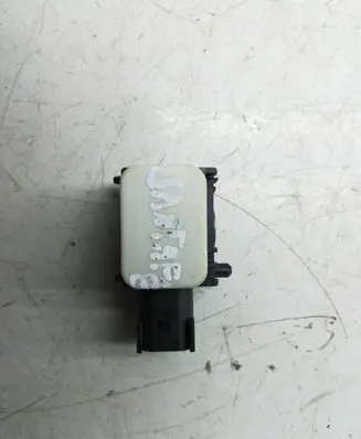 Hyundai Santa Fe Airbag deployment crash/impact sensor 959202B000