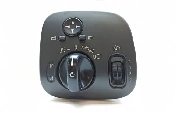 Mercedes-Benz C W203 Light switch A2035450604 24406574725 0458505