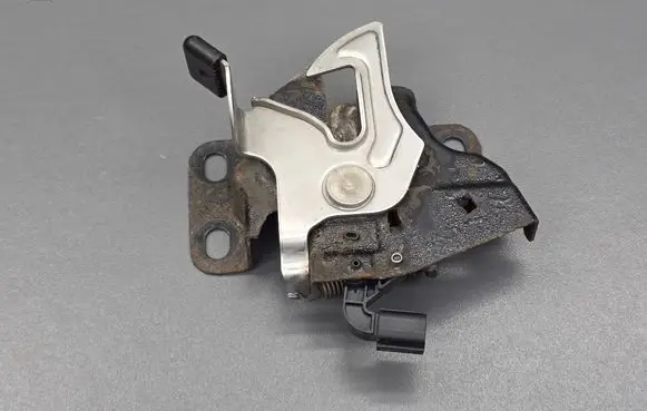 Honda Accord Engine bonnet/hood lock/catch 