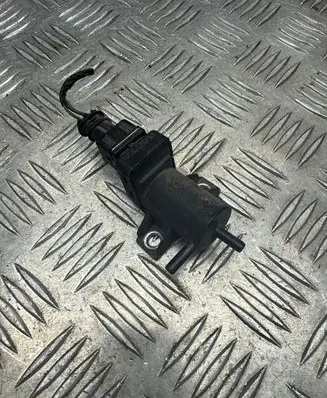 Renault Laguna III Turbo solenoid valve 8200762162