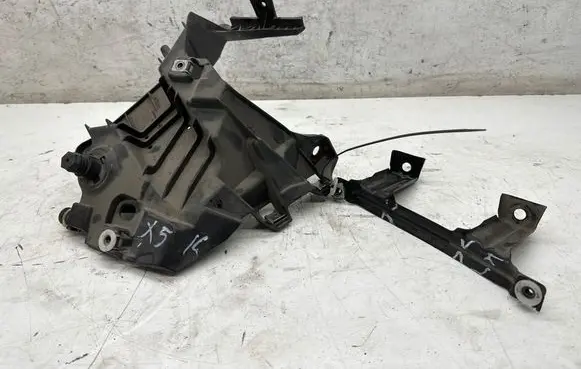 BMW X5 F15 Fender mounting bracket 7294543 2PCF30 10503410