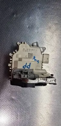 Audi Q5 SQ5 Front door lock 8J1837016D