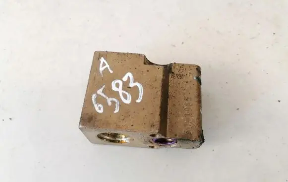 Air conditioning (A/C) expansion valve