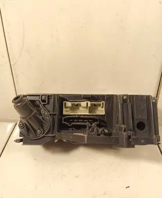 Volkswagen PASSAT B6 Climate control unit 74730960