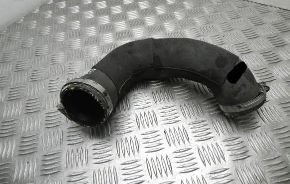 Audi A7 S7 4G Air intake hose/pipe 4G0145709AC VD18885
