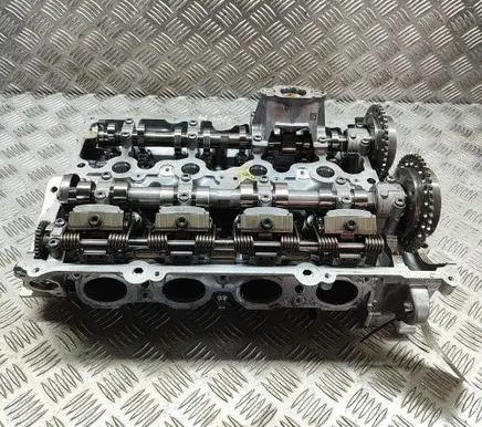 BMW 2 F44 Engine head 9470064 9452847