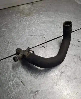 Mercedes-Benz Sprinter W901 W902 W903 W904 Engine coolant pipe/hose 9018323023