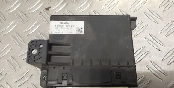 Toyota Verso Climate control unit 886500F121