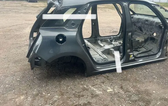 Citroen C4 II Picasso Rear quarter panel 
