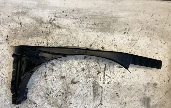 BMW 5 F10 F11 Front arch 7858260