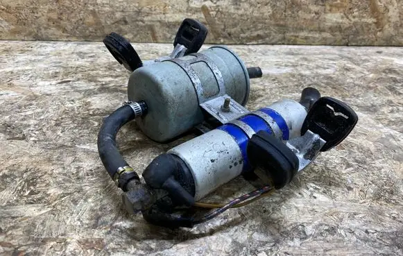 Mercedes-Benz SL R129 In-tank fuel pump A0004706094