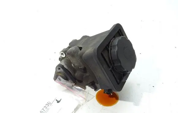 BMW 5 E39 Power steering pump