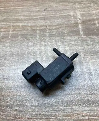 BMW 5 E39 Turbo solenoid valve 1742712 72234100