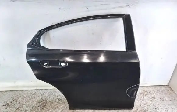 Lexus ES VII XZ10 Rear door 6700333301 6700333300