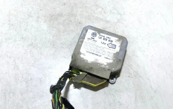 Volkswagen Golf IV Airbag control unit/module 1j0909609 5wk42800