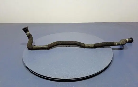 BMW X3 E83 Engine coolant pipe/hose 7944056