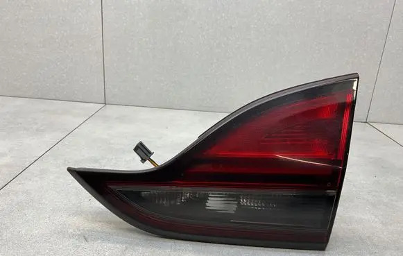 Opel Zafira C Tailgate rear/tail lights 13292359
