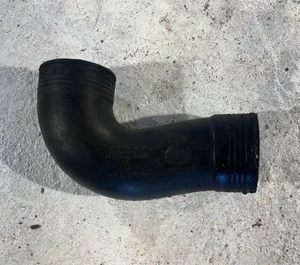 Volvo XC70 Intercooler hose/pipe 30751920