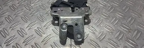 Tailgate/trunk/boot lock/catch/latch