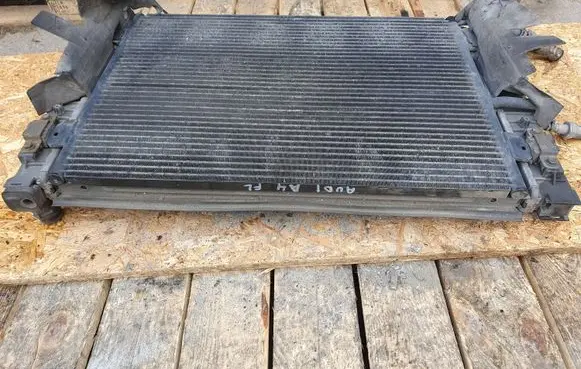 Audi A4 S4 B5 8D Coolant radiator