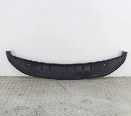 Dodge RAM 1500 DS Front bumper skid plate/under tray 68033135AA