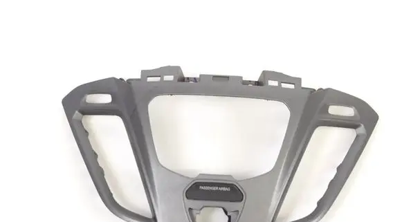 Dashboard glove box trim