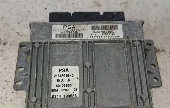 Peugeot 306 Engine control unit/module 9637706080 9643782780 S200022