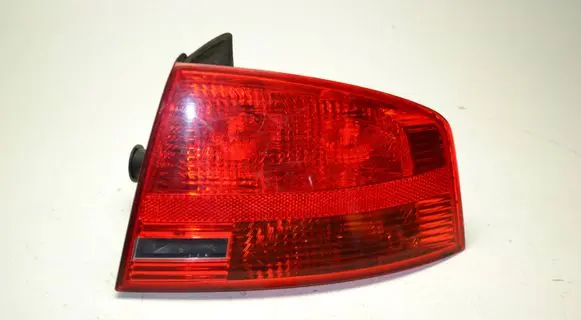 Audi A4 S4 B7 8E 8H Rear/tail lights 8E5945096