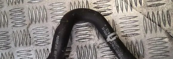Mercedes-Benz B W245 Engine coolant pipe/hose a1698301096