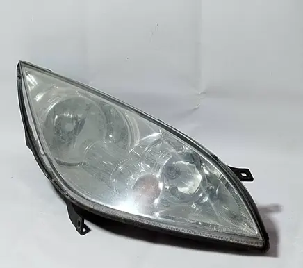 Mitsubishi Colt Headlight/headlamp 0301208202