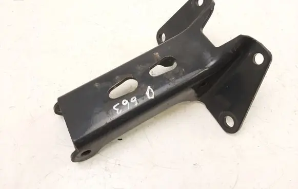Iveco Daily 6th gen Engine mounting bracket 5801563665
