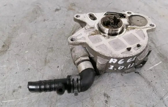 Audi A6 S6 C6 4F Vacuum pump 03L145100F