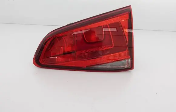 Volkswagen Golf VII Tailgate rear/tail lights