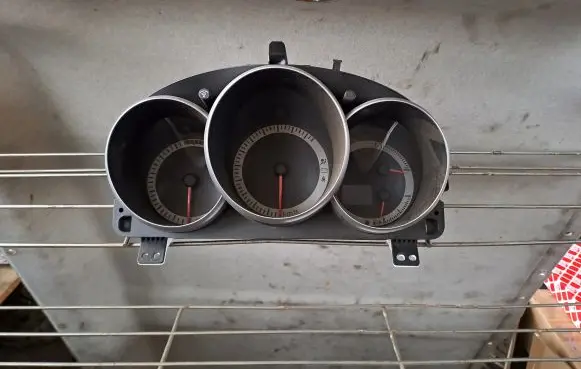 Mazda 3 I Speedometer (instrument cluster) 4LBP4LA