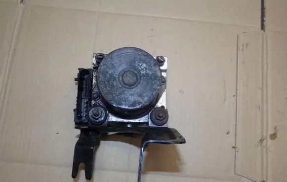 Nissan Micra ABS Pump 0265800319