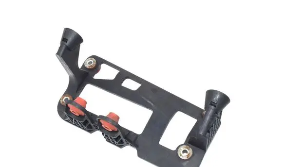 BMW 7 E65 E66 Active stabilizer control/Valve assembly holder 37206753001 6753001