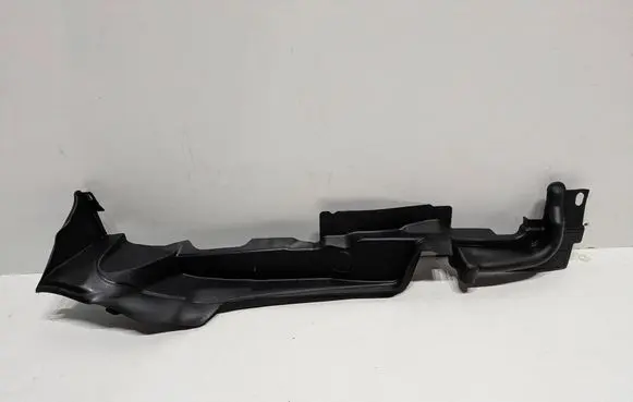 Audi A5 Fender end trim 8W6821169E