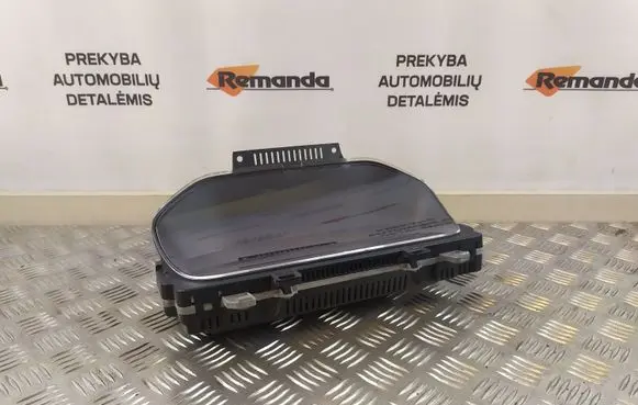 Volvo XC90 Speedometer (instrument cluster) 31472761AA 0263719271