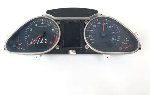 Audi A6 S6 C6 4F Speedometer (instrument cluster) 4F0920950G 4F0910900A