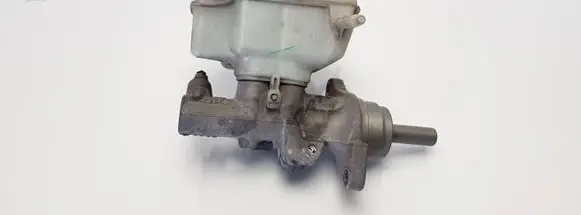 Volkswagen Golf V Master brake cylinder 1K1611301 1K1611301D 1K0945459A