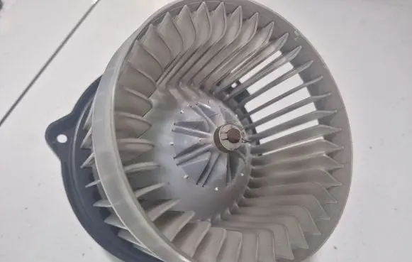 Heater fan/blower