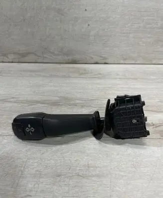 BMW 5 E39 Indicator stalk 8352172 01100410