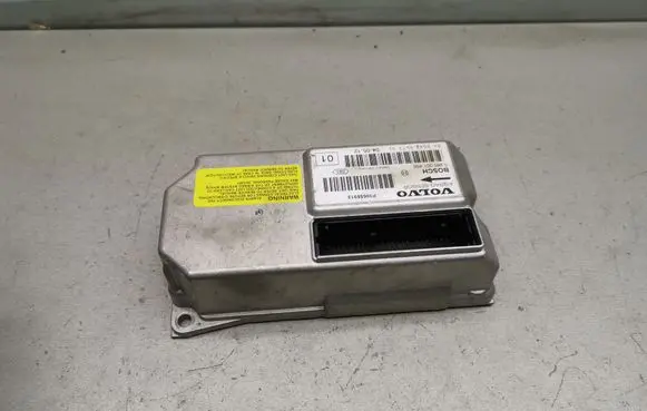 Volvo V70 Airbag control unit/module 0285001456 P30658912