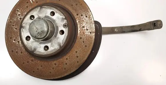 Mercedes-Benz SL R230 Front wheel hub 1106