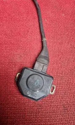 Renault Espace II Throttle valve position sensor 0280120301