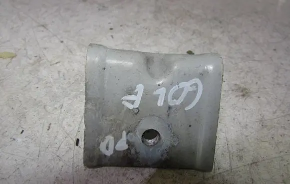 Volkswagen e-Golf Fender mounting bracket 5G0809561