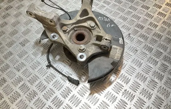 Opel Astra J Front wheel hub