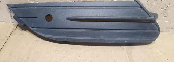 Renault Espace - Grand espace V Front bumper lower grill 622576315R