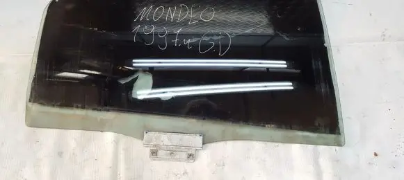 Rear door window glass