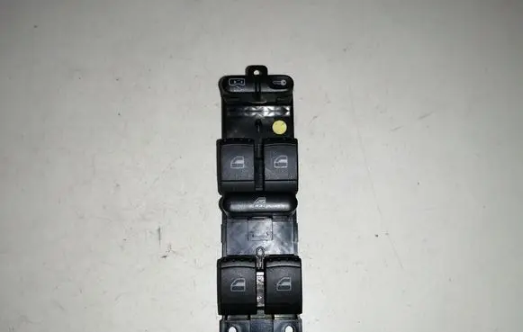 Volkswagen PASSAT B5.5 Electric window control switch 1J4959857D